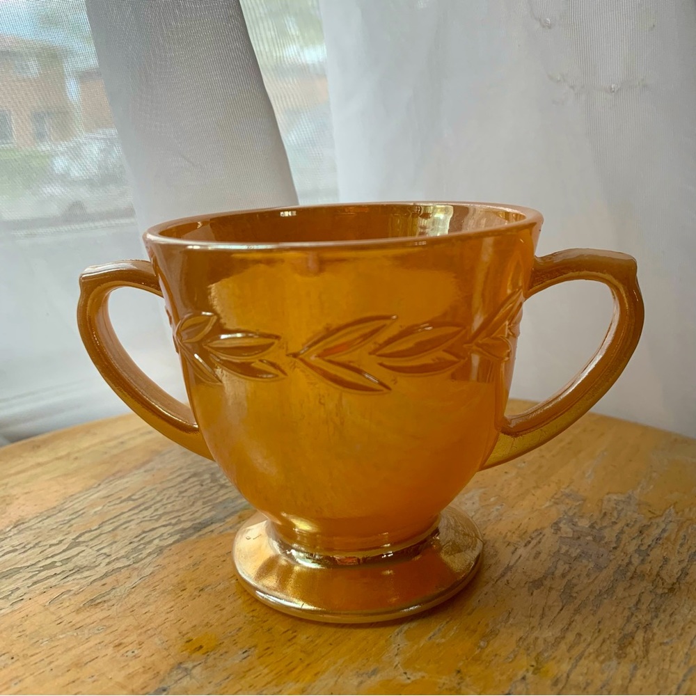 Vintage Fire King Anchor Hocking oven ware peach lustre sugar bowl